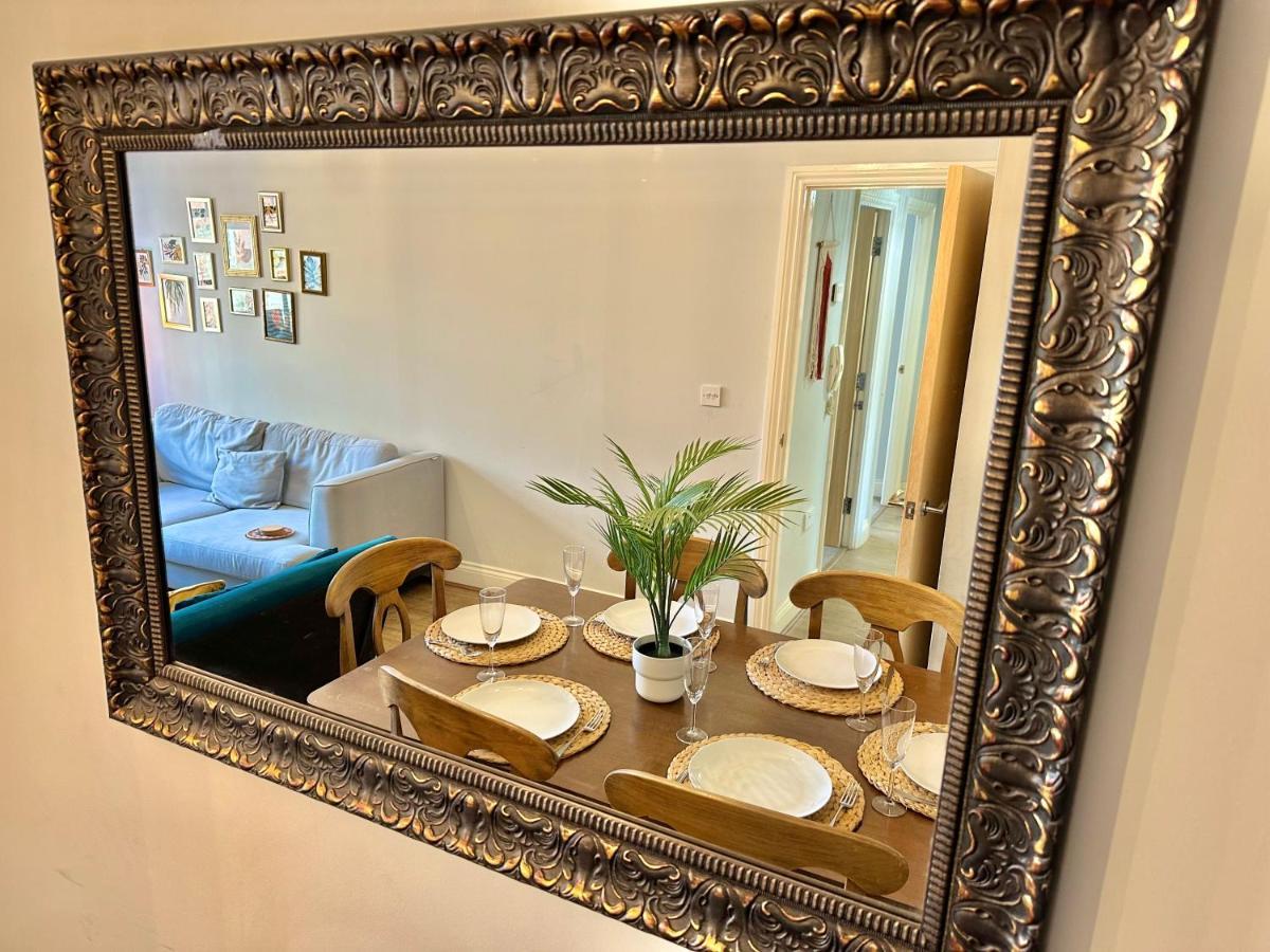 Apartment Wessex House - Cozy Town Centre Two Bedroom - Short Stroll To And Nightlife